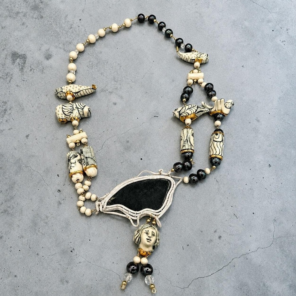 Signed Mary Lou Higgins Ceramic Folk Art Necklace Hand Painted Face Fish